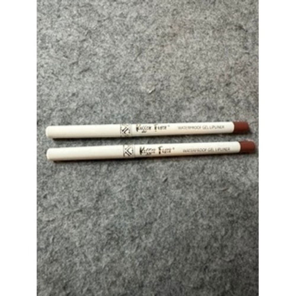 Belle Beauty Kisser Fixer Waterproof Gel Lipliner Set of 2 Brown Nude Tone